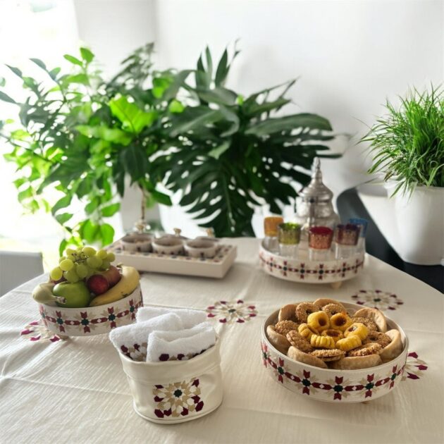 Moroccan Andalusian decorated trays - Image 2
